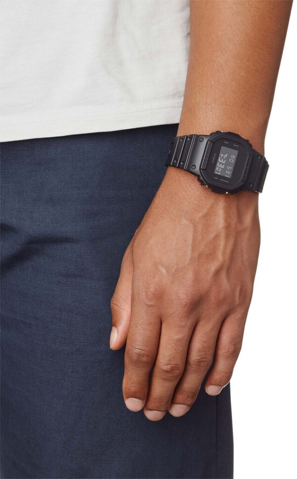 Годинник Casio G-SHOCK The Origin DW-5600BB-1ER - Зображення 4