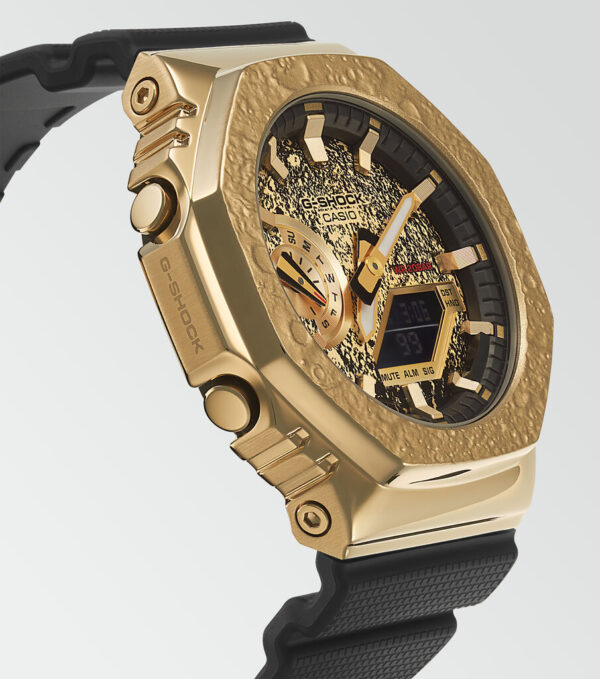 Годинник Casio G-SHOCK Classic GM-2100MG-1AER - Зображення 4